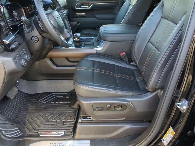 2025 Chevrolet Silverado 1500 Crew Cab Short Box 4-Wheel Drive High Country