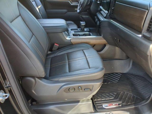 2025 Chevrolet Silverado 1500 Crew Cab Short Box 4-Wheel Drive High Country