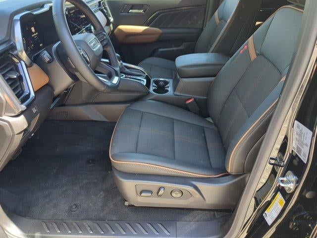 2025 GMC Canyon Crew Cab Short Box 4-Wheel Drive AT4