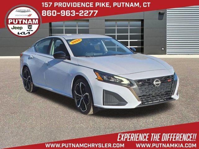 2024 Nissan Altima 2.5 SR Sedan