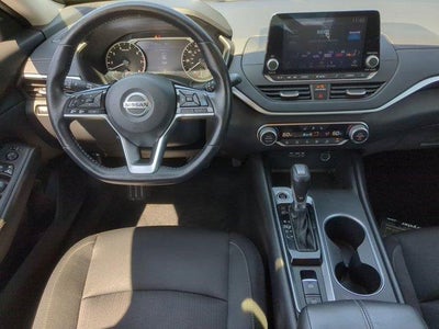 2019 Nissan Altima 2.5 SV AWD Sedan