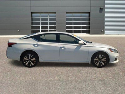 2019 Nissan Altima 2.5 SV AWD Sedan