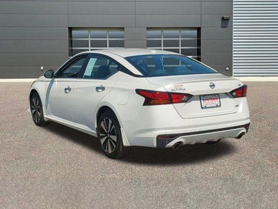 2019 Nissan Altima 2.5 SV AWD Sedan