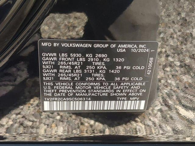 2025 Volkswagen Atlas 2.0T SEL Premium R-Line 4MOTION