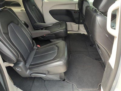 2024 Chrysler Pacifica Touring L FWD