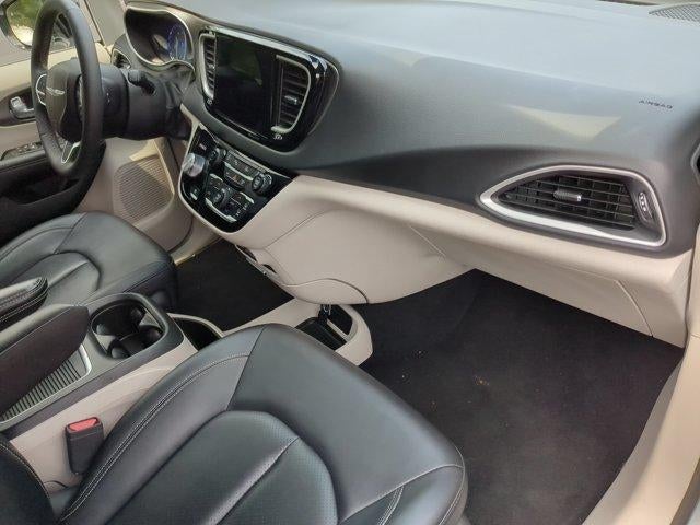 2024 Chrysler Pacifica Touring L FWD