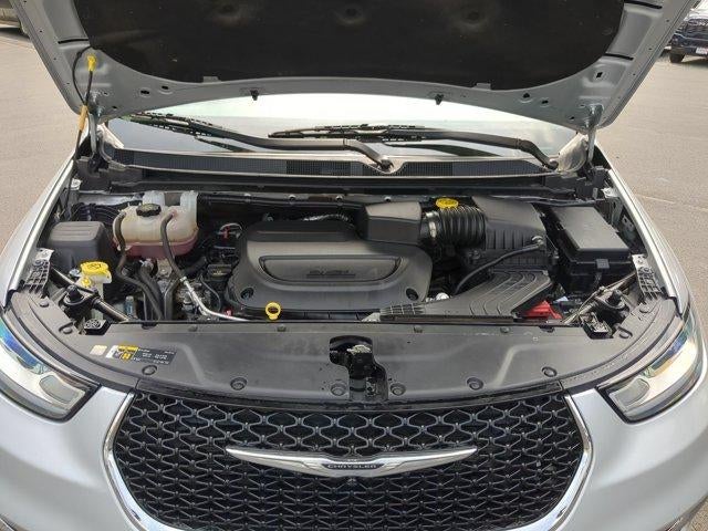 2024 Chrysler Pacifica Touring L FWD
