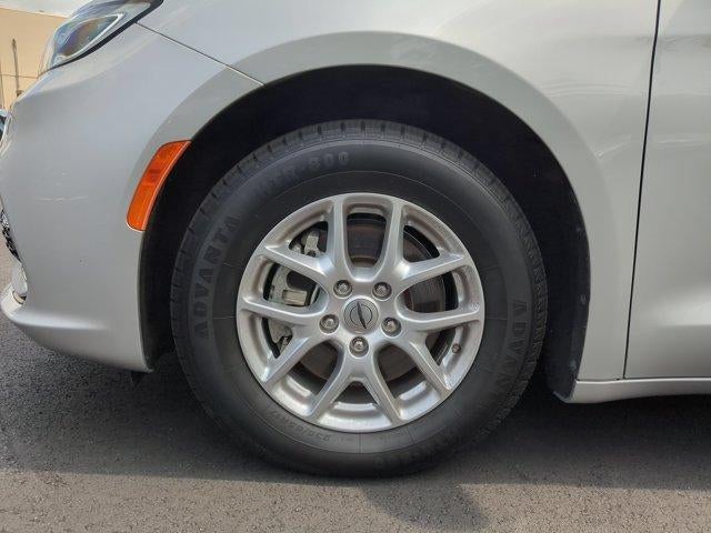 2024 Chrysler Pacifica Touring L FWD