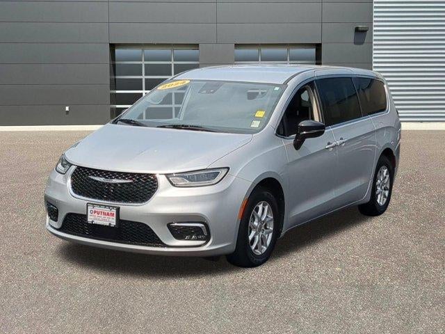 2024 Chrysler Pacifica Touring L FWD