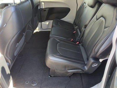 2020 Chrysler Pacifica Touring L FWD