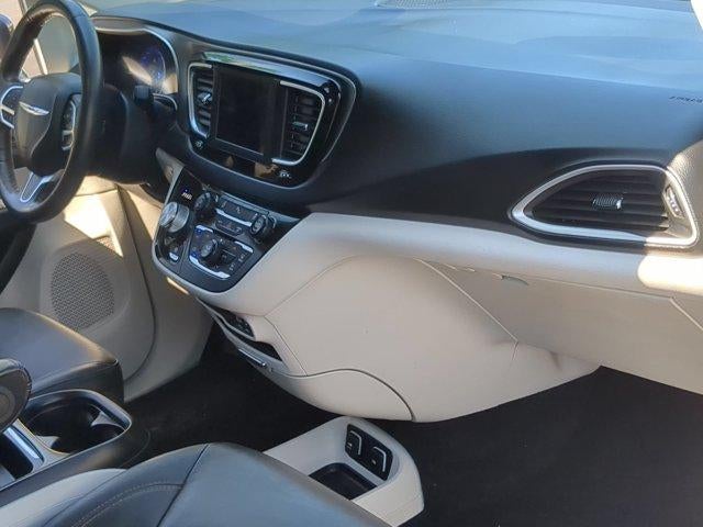 2020 Chrysler Pacifica Touring L FWD