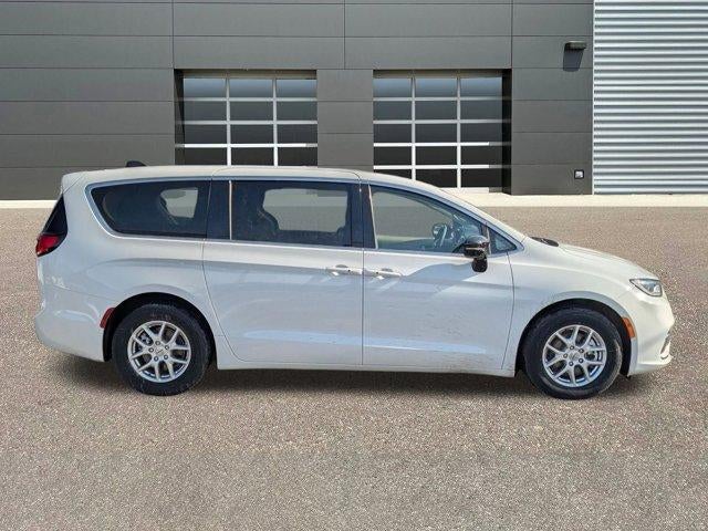 2024 Chrysler Pacifica Touring L FWD