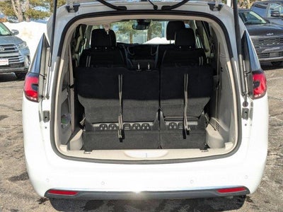 2024 Chrysler Pacifica Touring L FWD