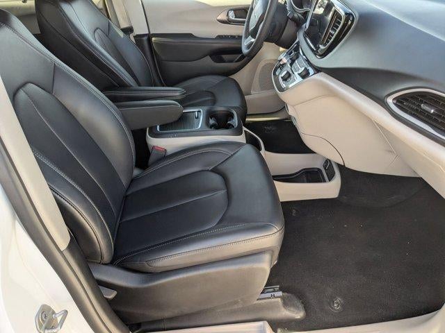 2024 Chrysler Pacifica Touring L FWD