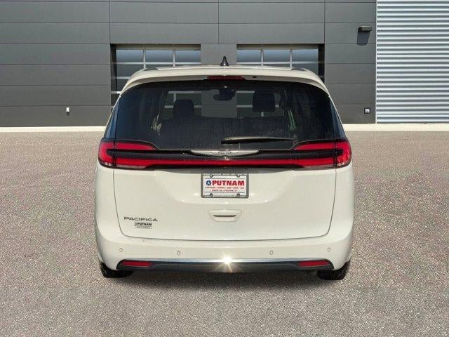 2024 Chrysler Pacifica Touring L FWD