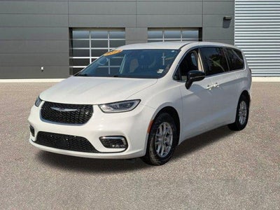 2024 Chrysler Pacifica Touring L FWD