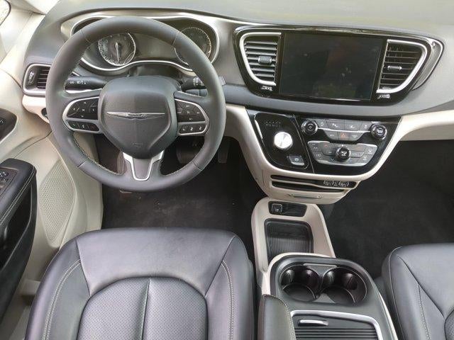 2024 Chrysler Pacifica Touring L FWD