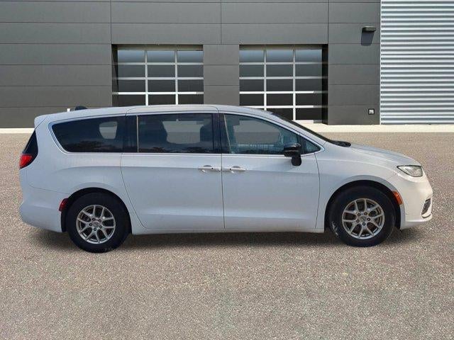 2024 Chrysler Pacifica Touring L FWD