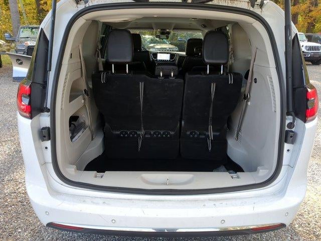 2024 Chrysler Pacifica Touring L FWD