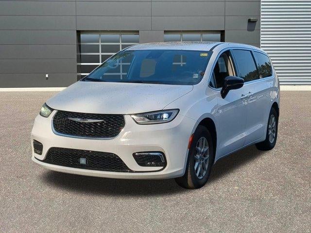 2024 Chrysler Pacifica Touring L FWD