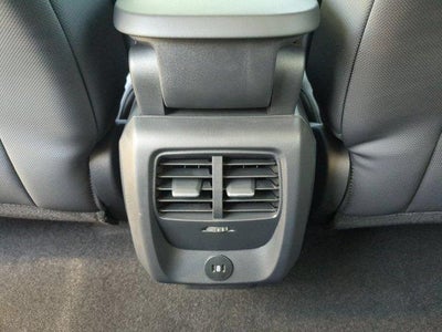 2025 Ford Mustang Mach-E Select RWD
