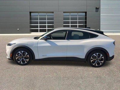 2025 Ford Mustang Mach-E Select RWD