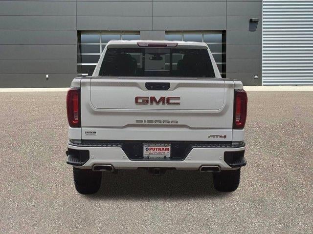 2022 GMC Sierra 1500 Limited Crew Cab Short Box 4-Wheel Drive AT4