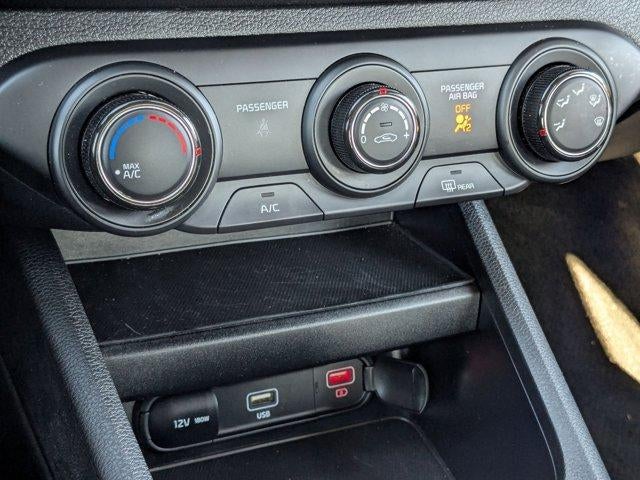 2024 Kia Forte LXS IVT