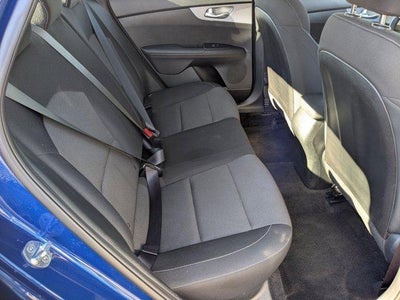 2024 Kia Forte LXS IVT