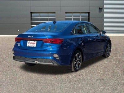 2024 Kia Forte LXS IVT