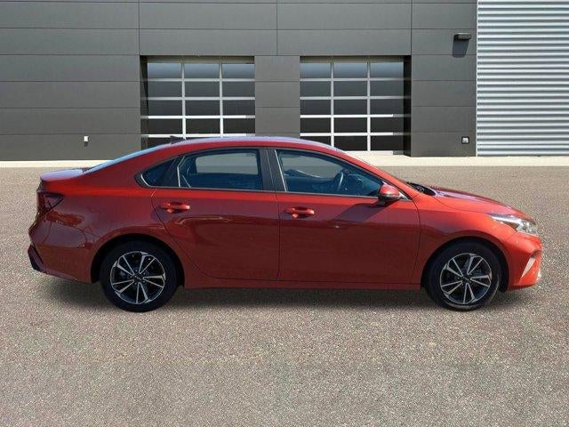 2023 Kia Forte LXS IVT