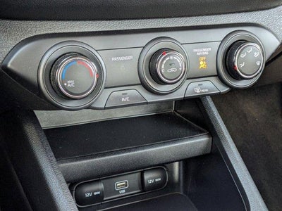 2023 Kia Forte LXS IVT