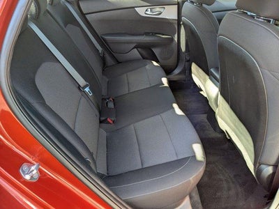 2023 Kia Forte LXS IVT