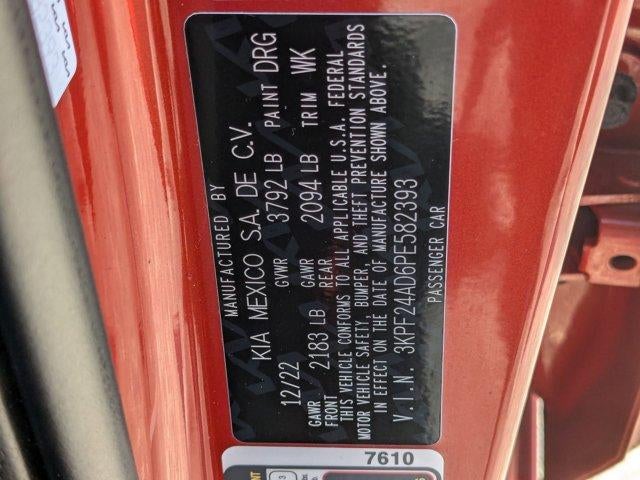 2023 Kia Forte LXS IVT