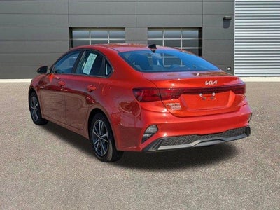2023 Kia Forte LXS IVT