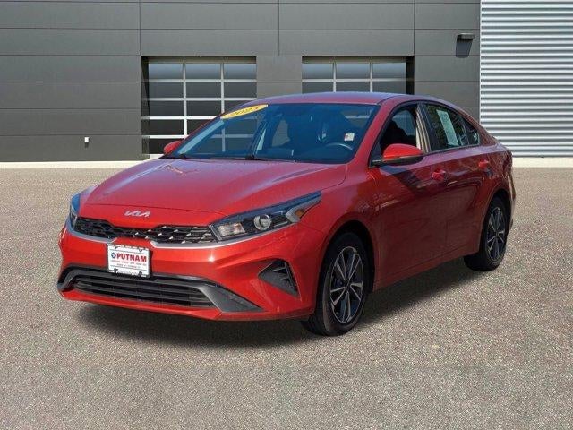 2023 Kia Forte LXS IVT