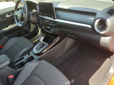 2024 Kia Forte GT-Line IVT