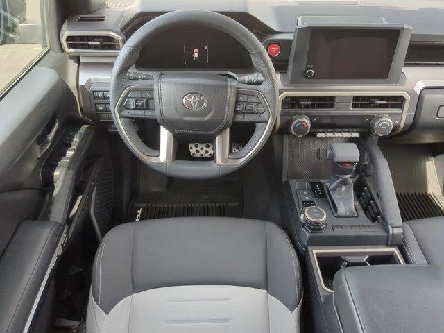2025 Toyota Tacoma 4WD 4WD TRD Sport Double Cab 5' Bed AT (Natl)