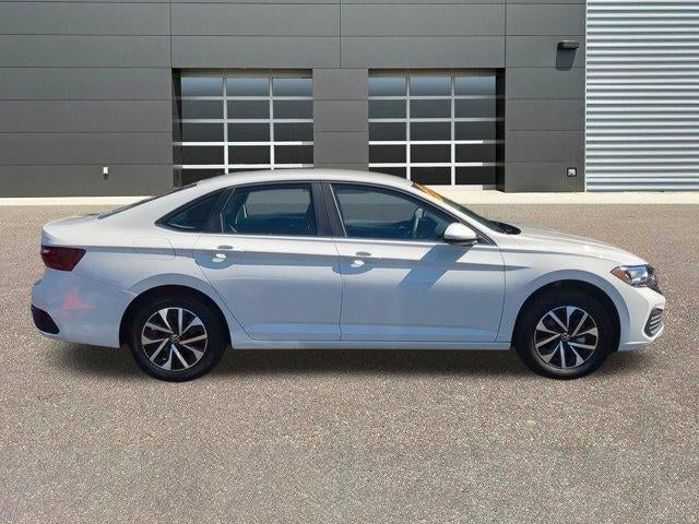 2024 Volkswagen Jetta S Auto
