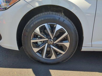 2024 Volkswagen Jetta S Auto