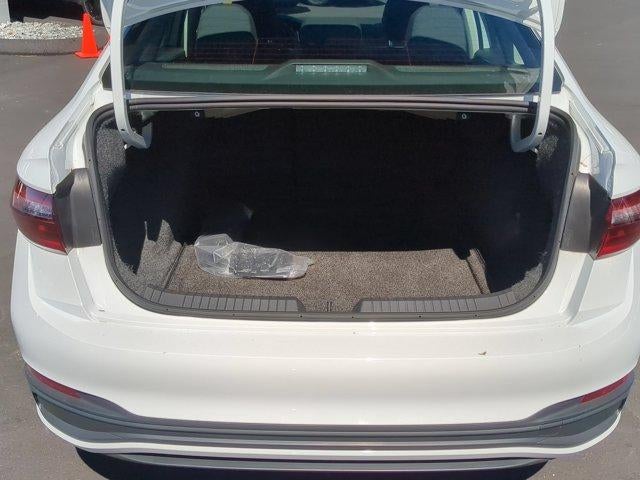 2024 Volkswagen Jetta S Auto
