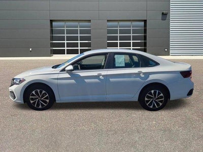 2024 Volkswagen Jetta S Auto