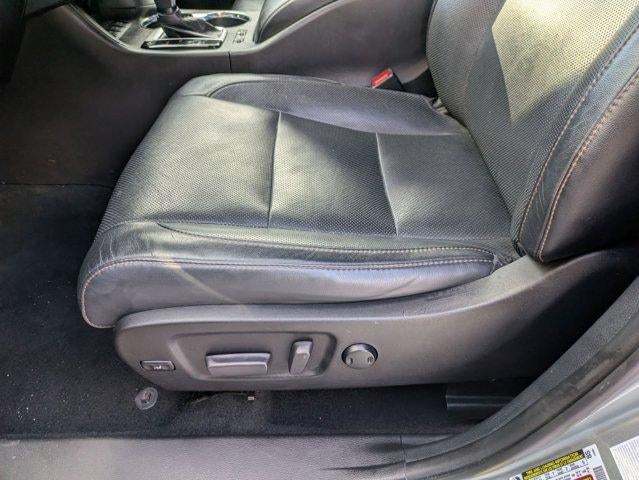 2019 Toyota Highlander Limited Platinum V6 AWD (Natl)