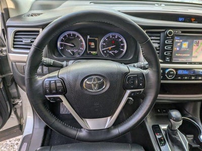 2019 Toyota Highlander Limited Platinum V6 AWD (Natl)