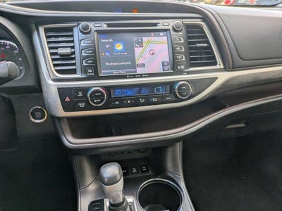 2019 Toyota Highlander Limited Platinum V6 AWD (Natl)