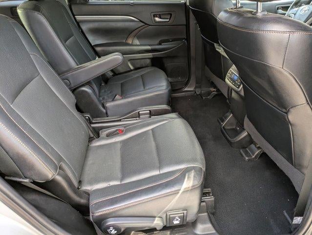 2019 Toyota Highlander Limited Platinum V6 AWD (Natl)