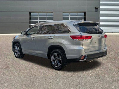 2019 Toyota Highlander Limited Platinum V6 AWD (Natl)