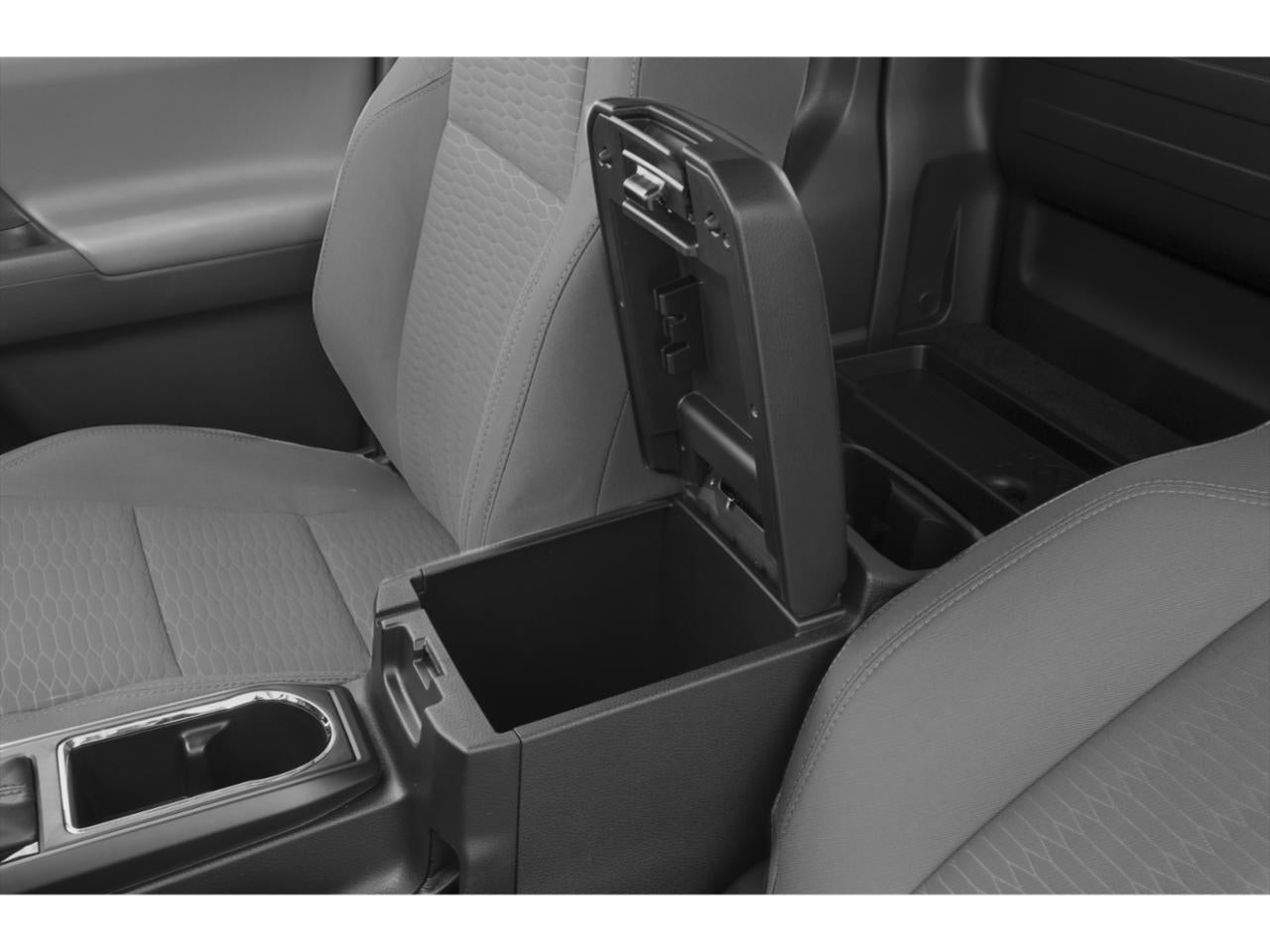 2019 Toyota Tacoma 4WD 4WD SR Access Cab 6' Bed V6 AT (SE)