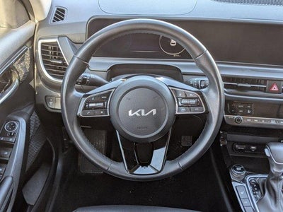 2025 Kia Seltos EX IVT AWD