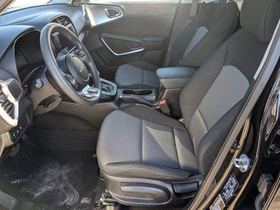 2023 Kia Soul LX IVT
